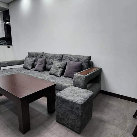 Luxuary 2Bedroom 2 Bathroom Apartment With Jacuzzi Erévan Extérieur photo