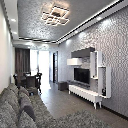 Luxuary 2Bedroom 2 Bathroom Apartment With Jacuzzi Erévan Extérieur photo