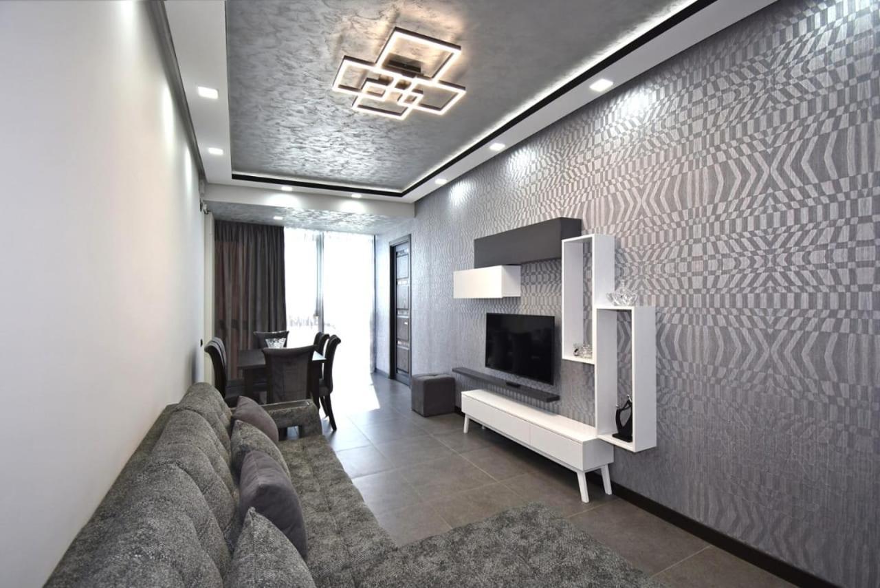 Luxuary 2Bedroom 2 Bathroom Apartment With Jacuzzi Erévan Extérieur photo