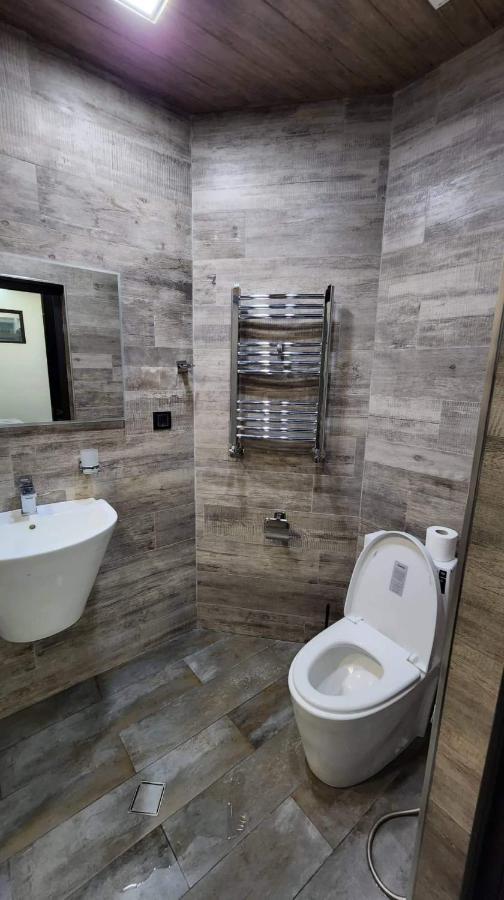Luxuary 2Bedroom 2 Bathroom Apartment With Jacuzzi Erévan Extérieur photo