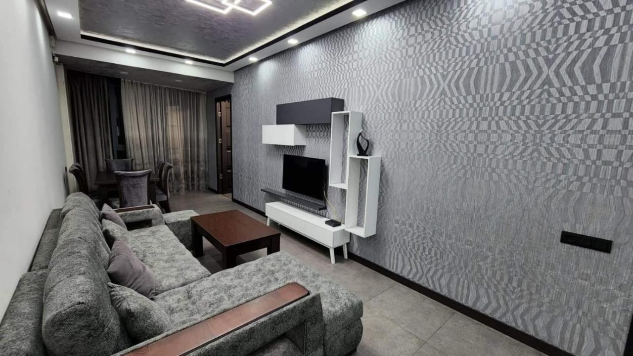 Luxuary 2Bedroom 2 Bathroom Apartment With Jacuzzi Erévan Extérieur photo