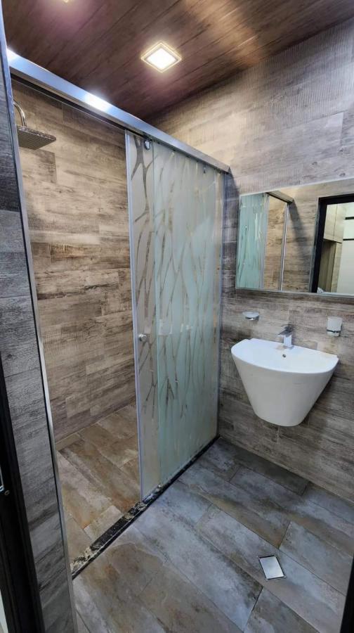 Luxuary 2Bedroom 2 Bathroom Apartment With Jacuzzi Erévan Extérieur photo
